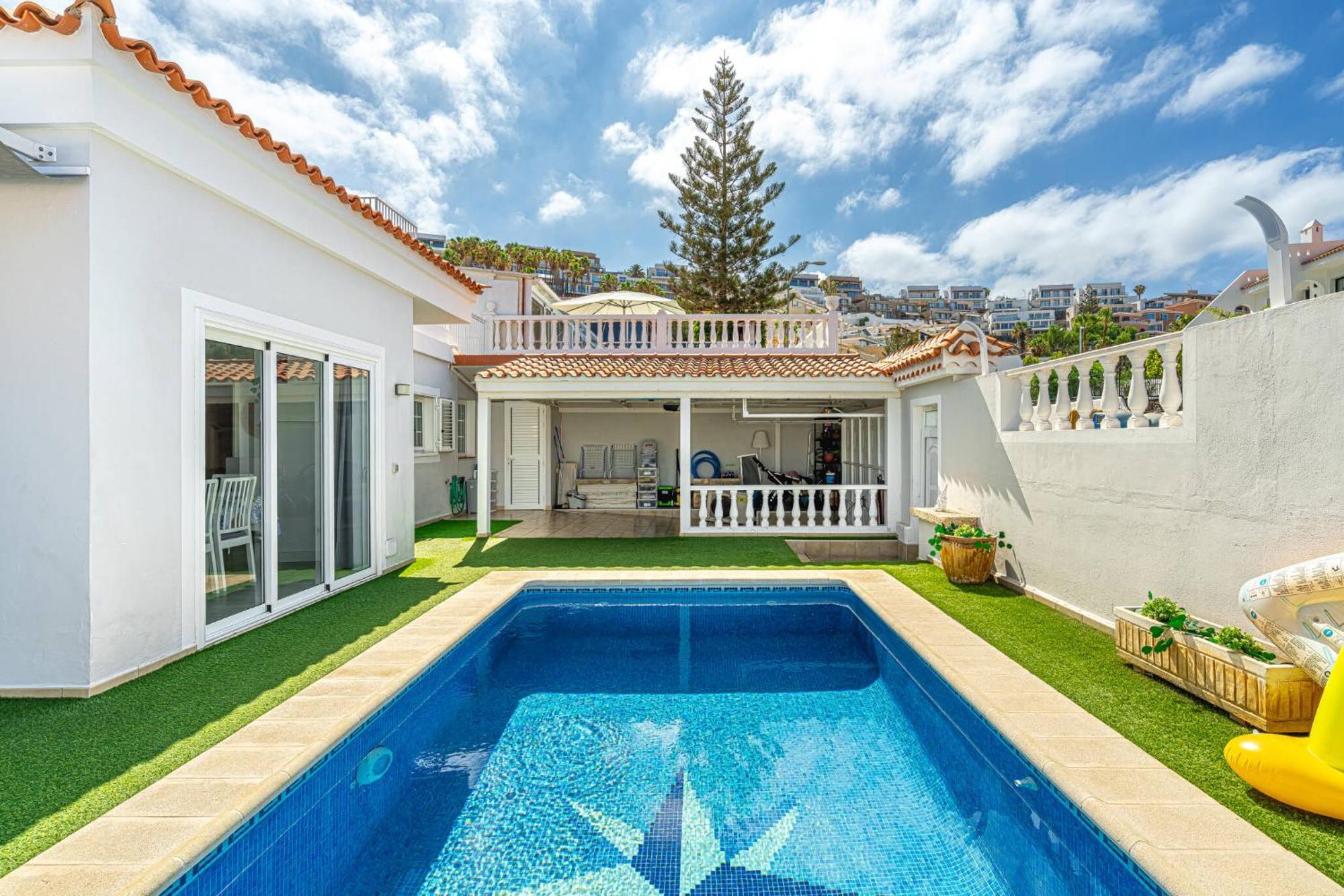 Villa Costa Adeje Luaran gambar