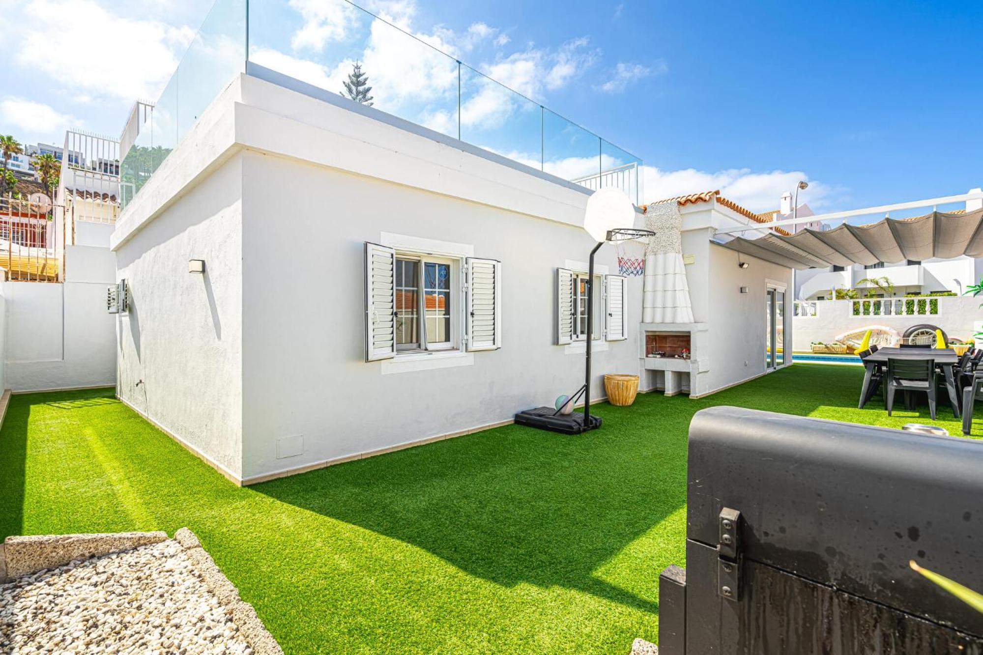 Villa Costa Adeje Luaran gambar