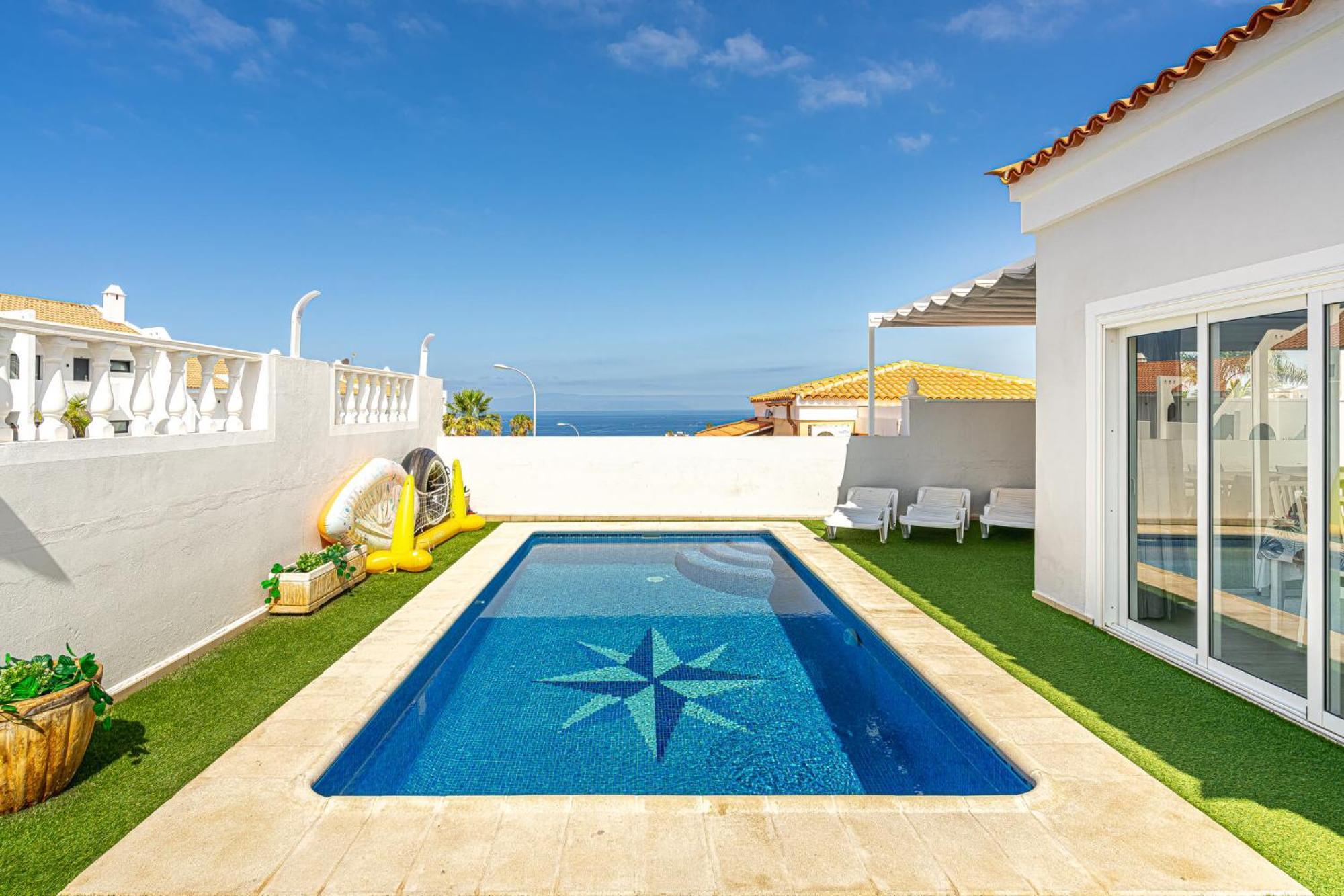 Villa Costa Adeje Luaran gambar
